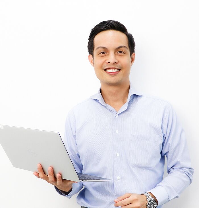 A Primal social media team member